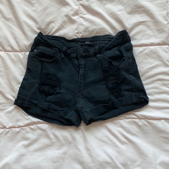 KanCan black ripped jean shorts - Picture 1 of 2